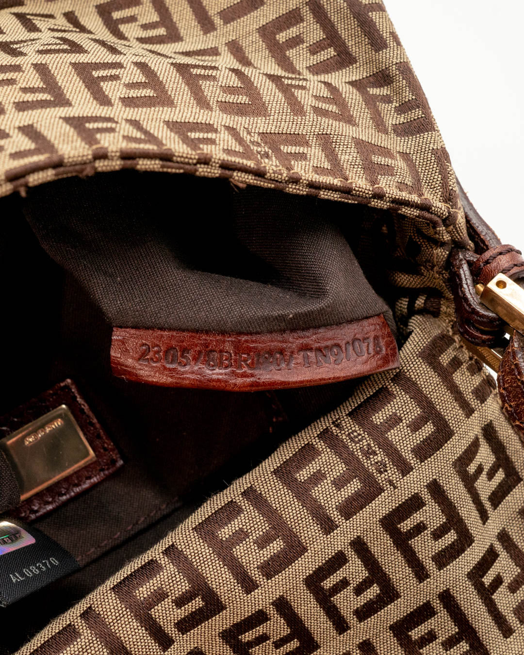 Fendi Mama Baguette Mini