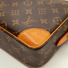 Louis Vuitton Monogram Trocadero 27 Crossbody Bag thumbnail 8