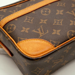 Louis Vuitton Monogram Trocadero 27 Crossbody Bag thumbnail 9