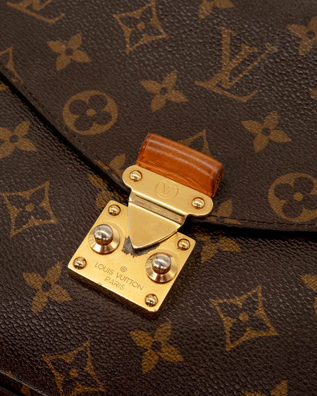 Louis Vuitton Monogram Pochette Métis