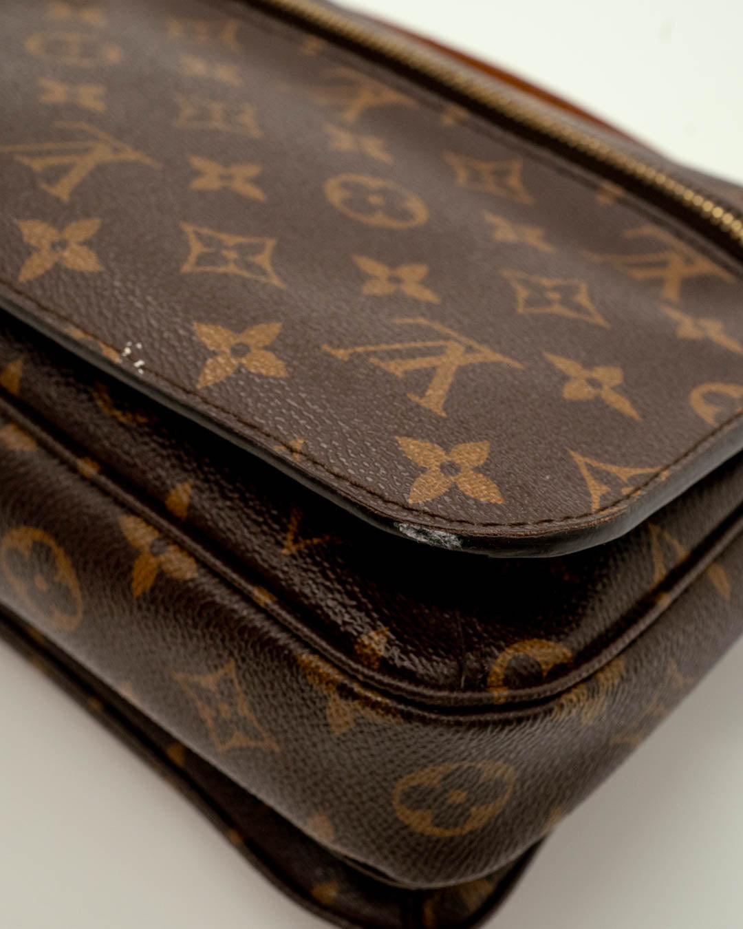 Louis Vuitton Monogram Pochette Métis