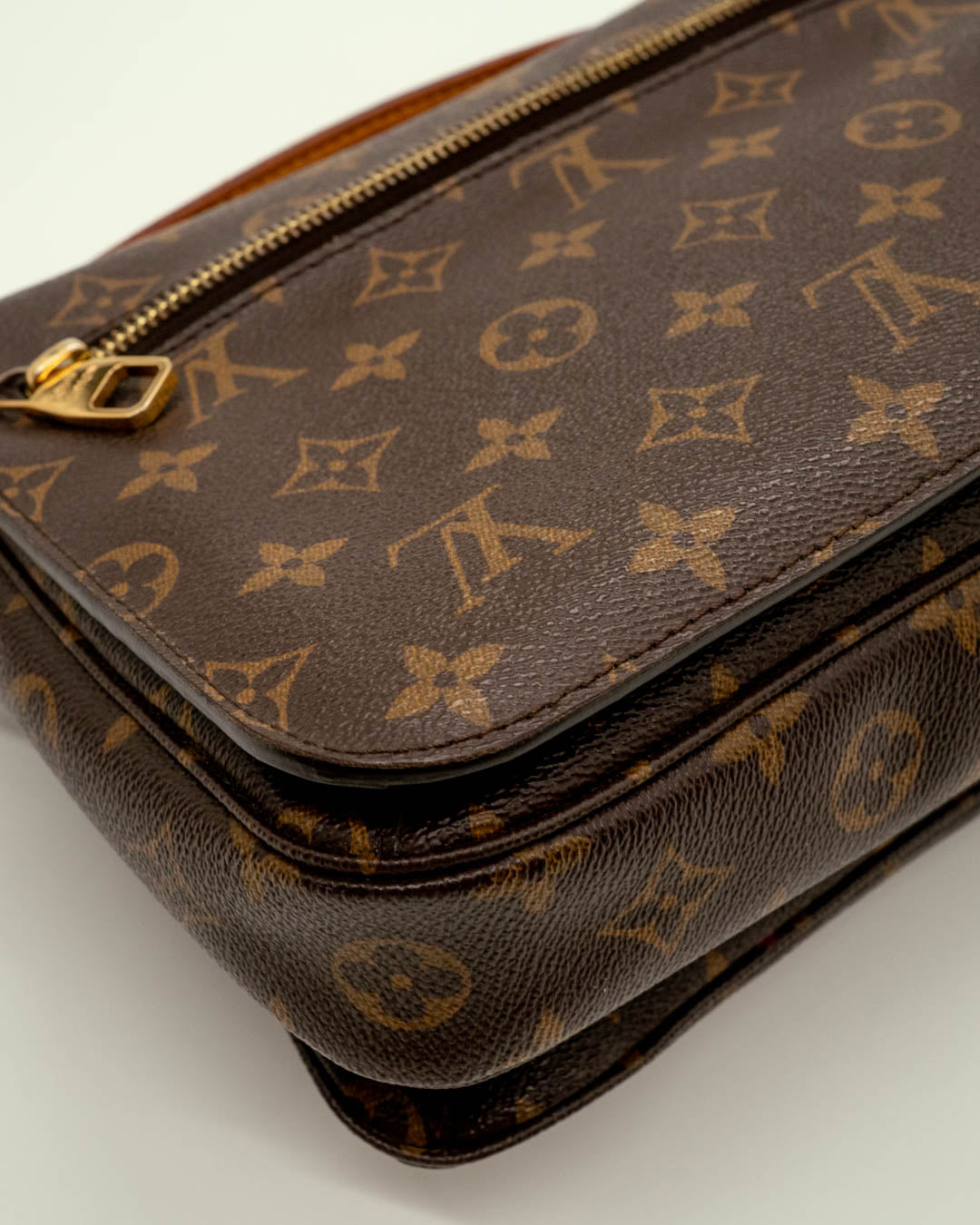 Louis Vuitton Monogram Pochette Métis