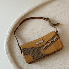 Dior Beige Oblique Zip Poket thumbnail 1