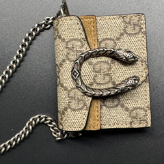 Gucci AirPods Dionysus Case thumbnail 5