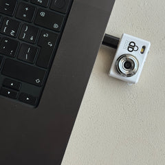 Mini Digital Camera Keychain thumbnail 5