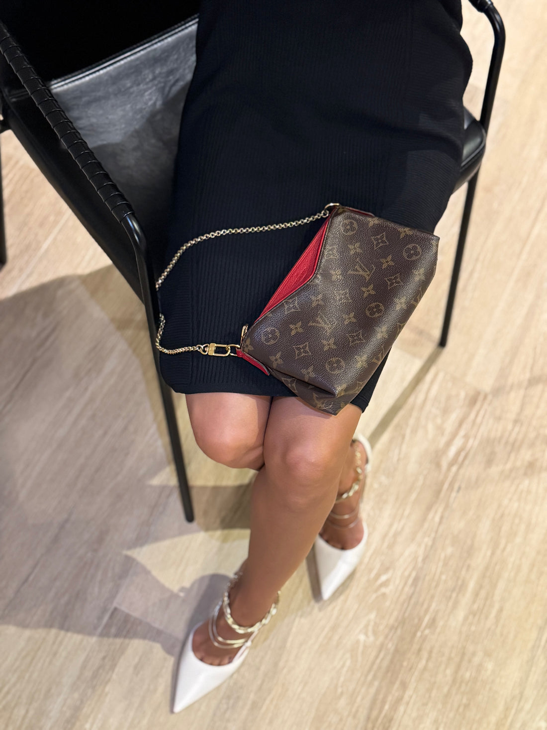 Louis Vuitton Monogram Pallas Clutch